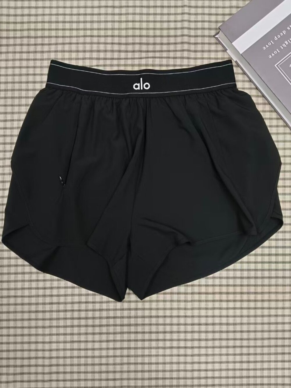🕶ALO Yoga Match Point Short,Black High Waisted🖤Must-Have Brand new - Picture 2 of 8